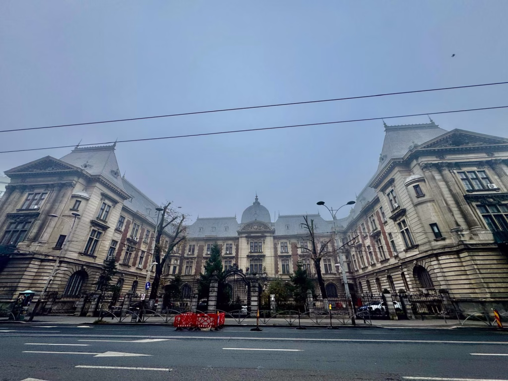 Palatul Ministerului Agriculturii, clasat cu risc seismic ridicat - Opinii