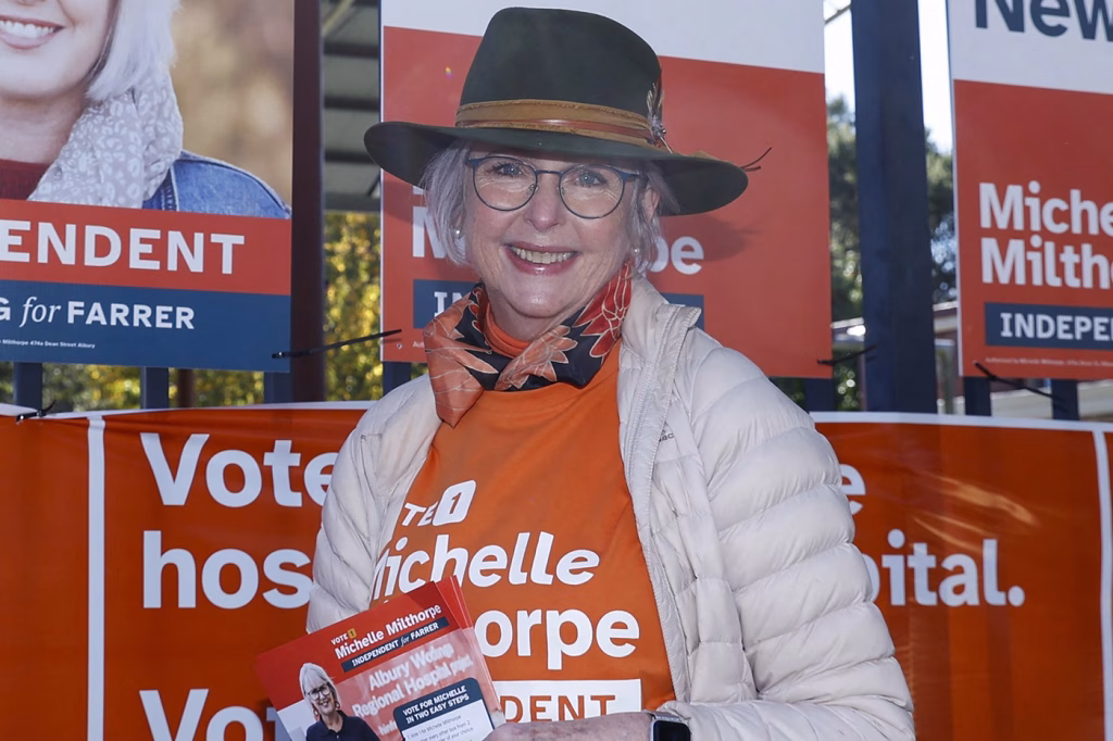 Parlamentara australiană Helen Haines, lovită de o mașină - Opinii