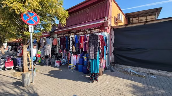 Poliția Locală Sector 6 a aplicat 32 de amenzi pentru comerț stradal - Utile