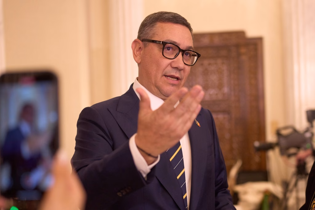 Victor Ponta comentează înfrângerea lui Vucic la alegerile din Serbia - Opinii